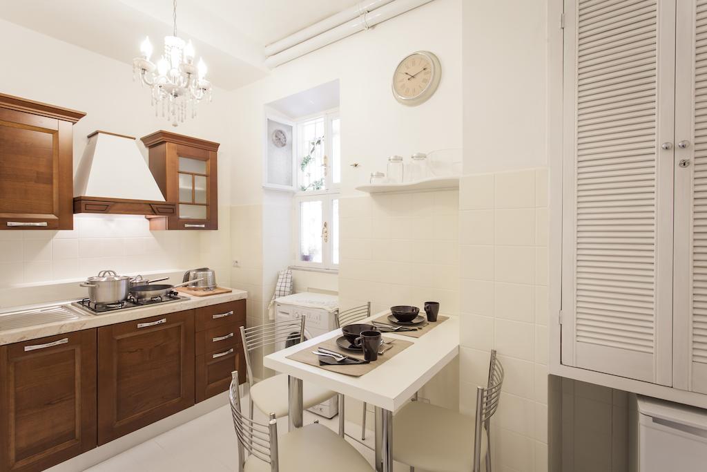 Suite Sarandrea Roma Habitación foto